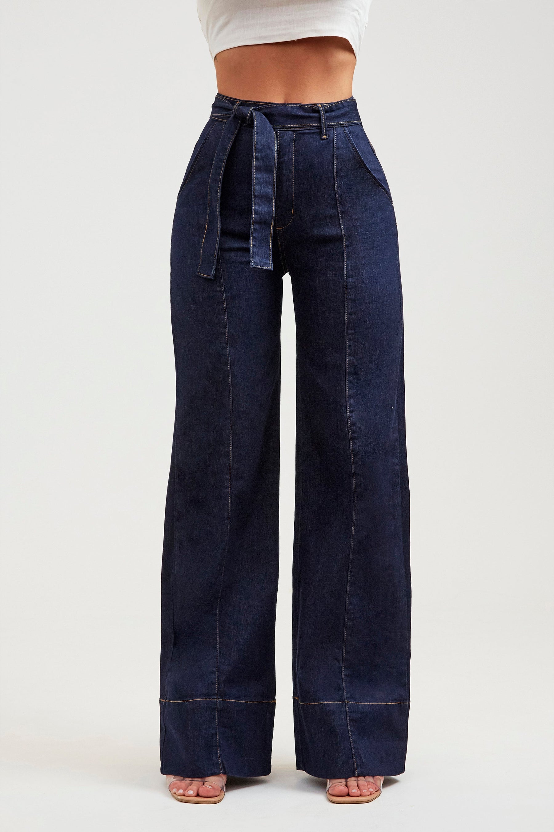 Calça Jeans de Rica Tecnológica Wide Leg Cós Super Alto