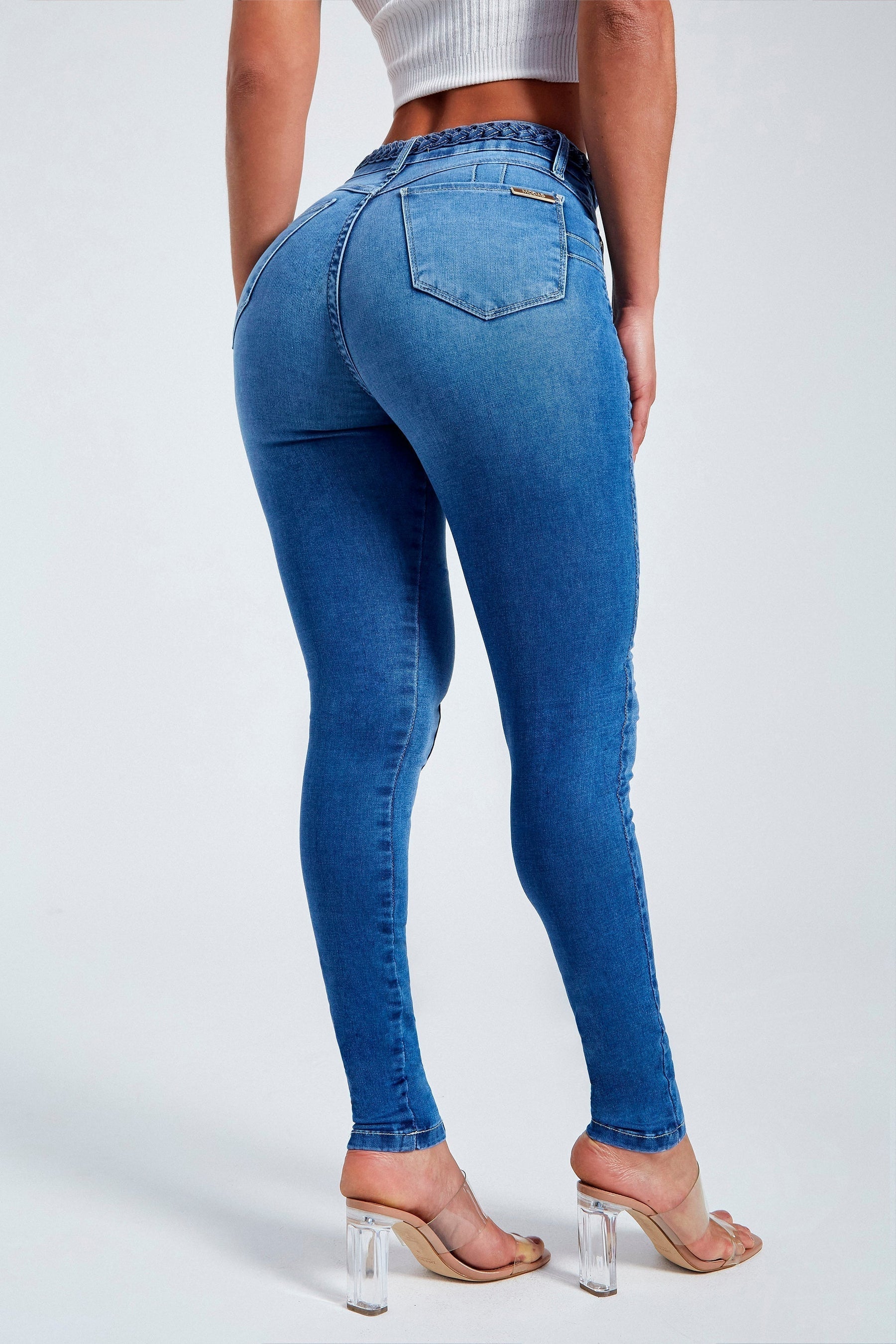 Calça Jeans Modeladora Apaixonante Skinny Cós Alto