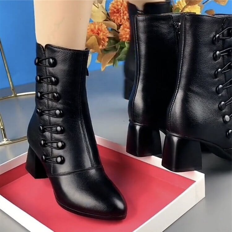 Bota Italiana Cano Curto Em Couro Ecológico Premium - Oferta Válida Apenas Hoje!