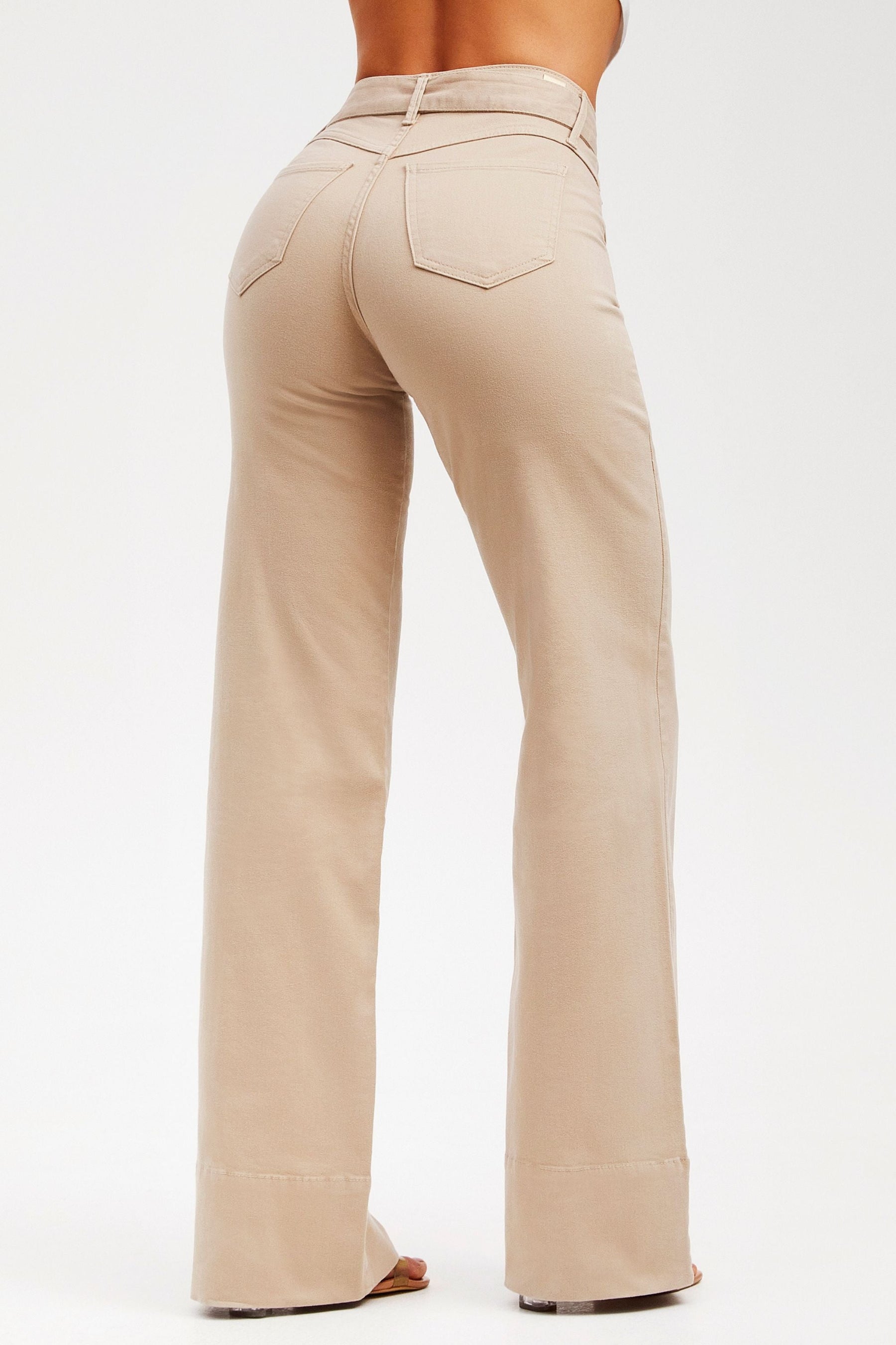 Calça Jeans de Rica Tecnológica Wide Leg Nude Cós Médio